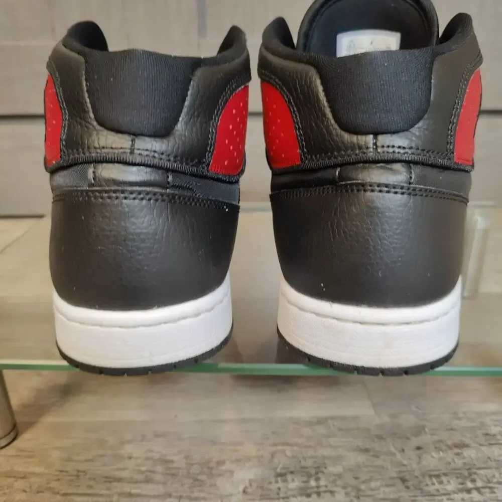 Jordan Bred Men's Size 10.5 Jordan Shoes Jordan Access Mid Black Red AR3762006